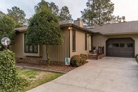 Building Photo - 116 Sandham Ct