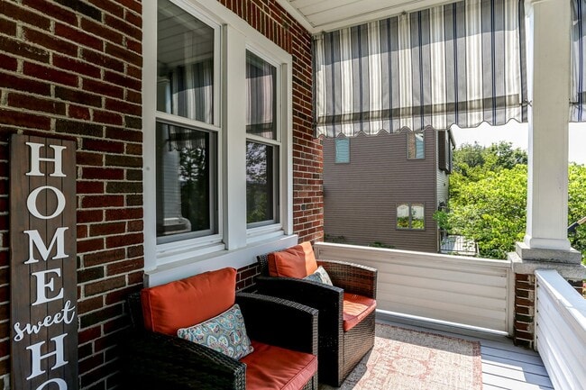 Building Photo - 3 Bed 1 Bath in Lemoyne Pa