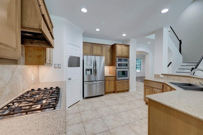 Building Photo - 5630 Ballina Canyon Ln