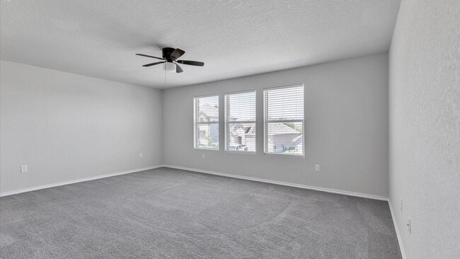 Building Photo - FREEDOM HILLS