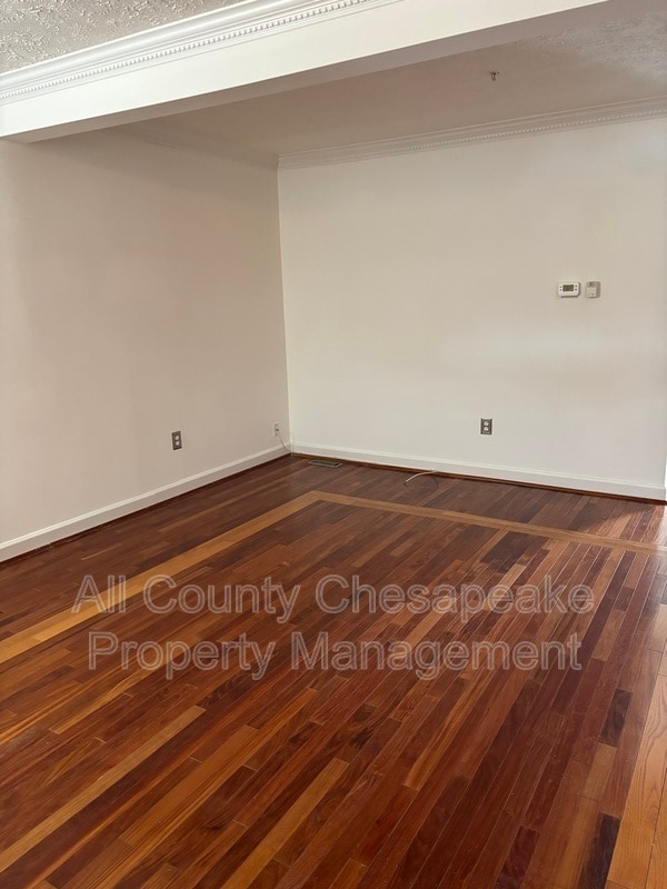 Building Photo - 213 High Meadow Terrace