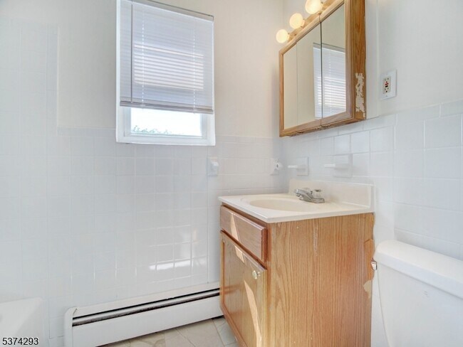 Building Photo - 2467 NJ-10