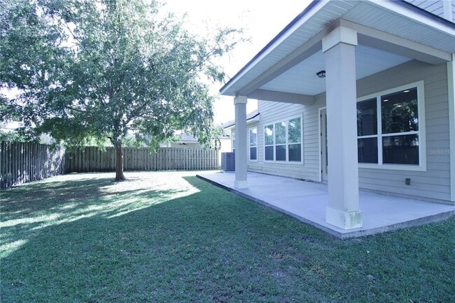 Building Photo - 8225 NW 53rd Ter