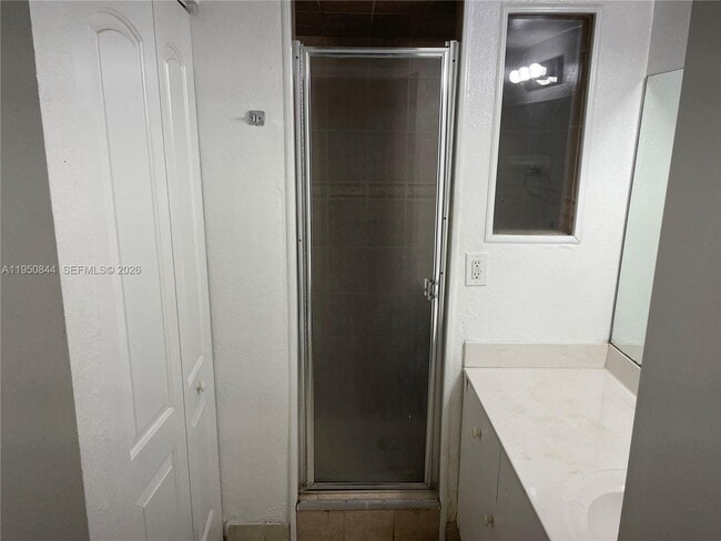 Building Photo - 4235 N University Dr