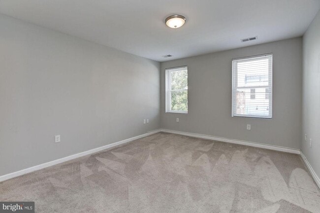 Building Photo - 3315 Eastern Ave