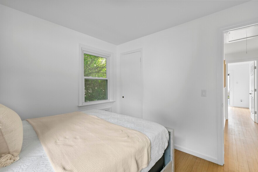 Building Photo - 792 Ocean Ave