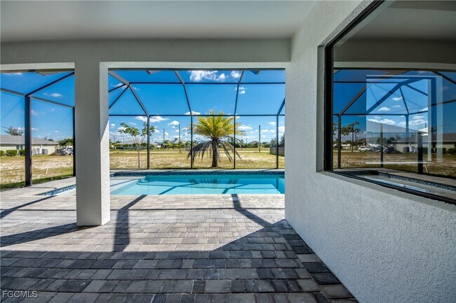 Building Photo - 1531 NW 40th Pl