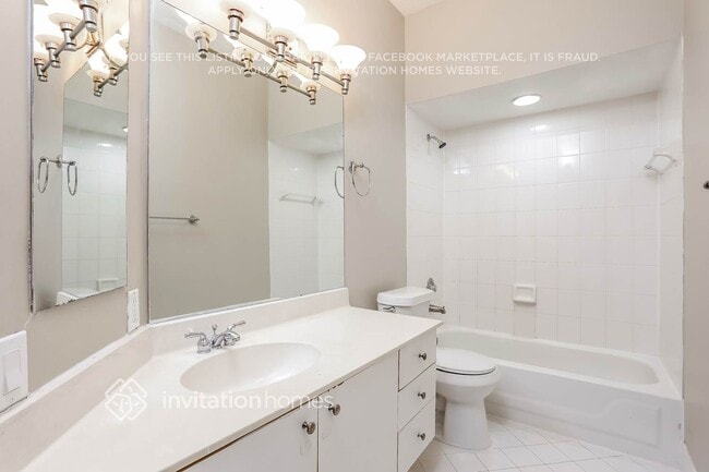 Building Photo - 12363 Pleasant Green Way