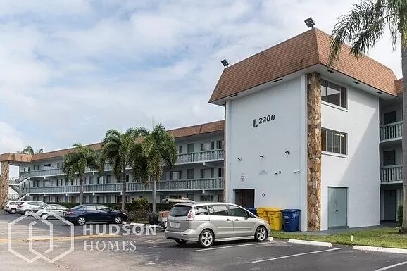 Building Photo - 2200 Springdale Blvd