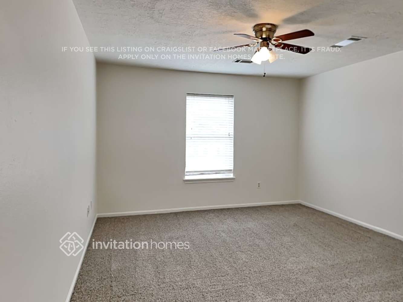 Building Photo - 3410 Hideaway Ln