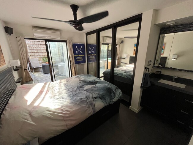 Bedroom - 492 Duboce Ave