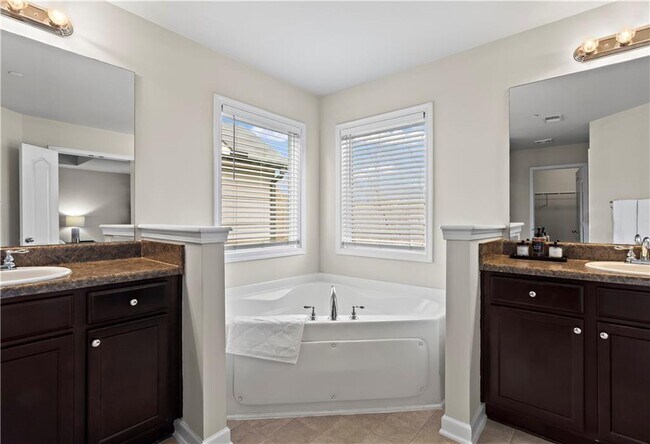 Building Photo - 189 Dunleith Pkwy SW