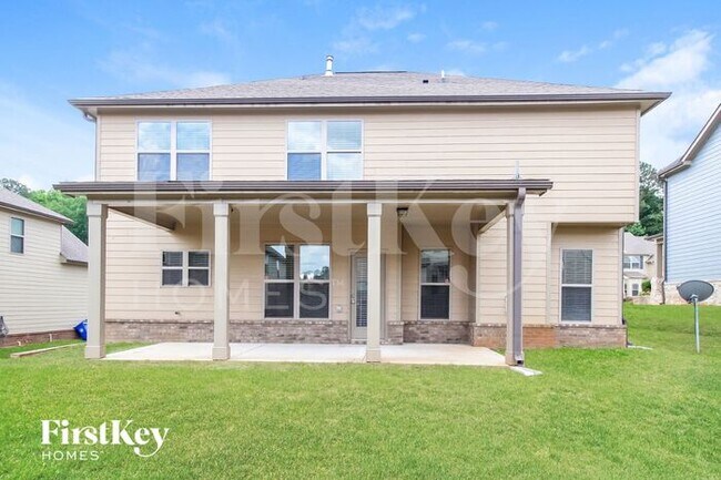 Building Photo - 8121 White Oak Loop