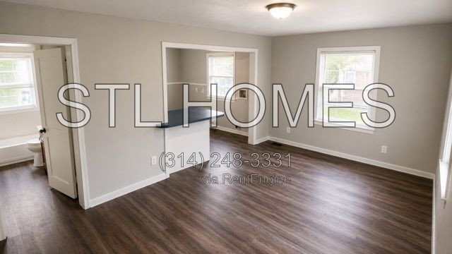 Building Photo - 3251 Meadow Ln