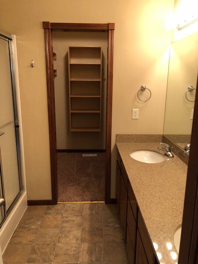 Building Photo - 4517 N Wilderness Cir