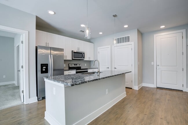 Building Photo - The Flats at Southlawn Apartments