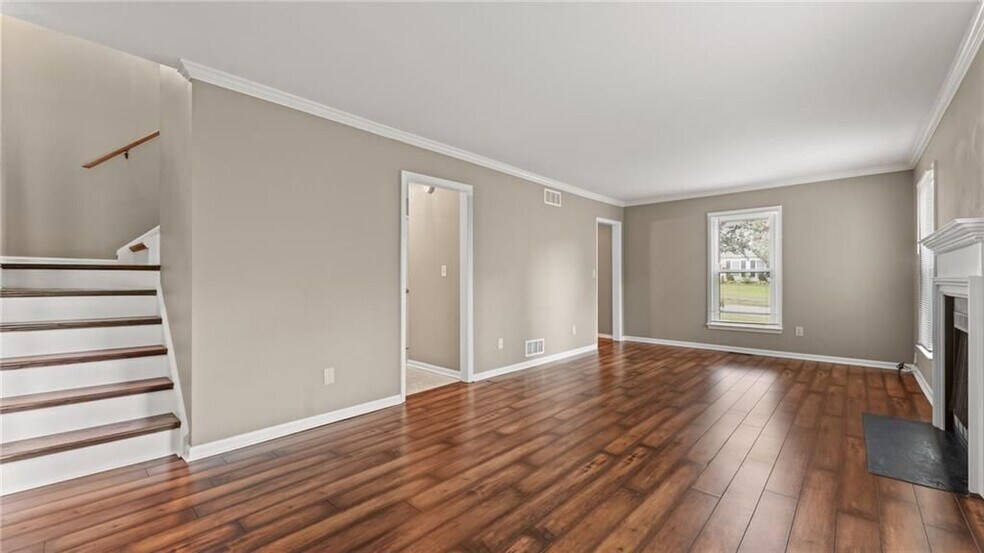 Building Photo - 3913 Hadley Farm Dr