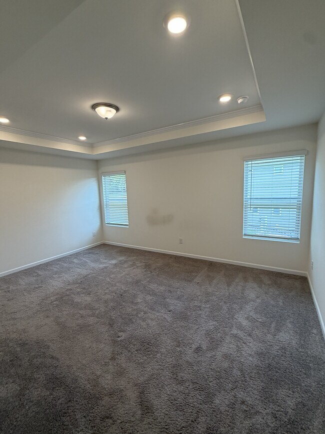 Building Photo - 206 Harpers Run Ln