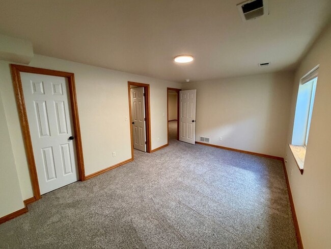 Building Photo - 3339 35th St