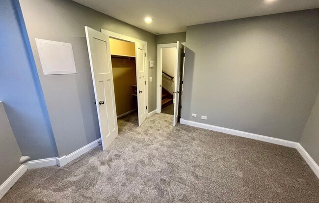 Building Photo - 311 W Harrison St