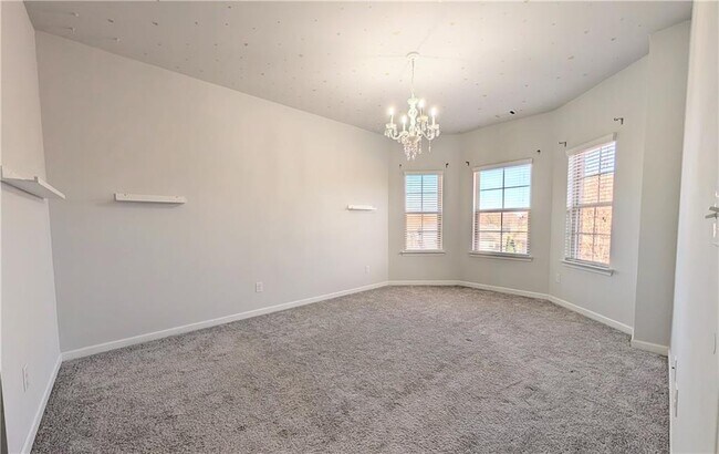 Building Photo - 5250 Whisper Point Blvd