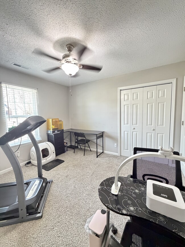 Building Photo - 159 Brenda Dr