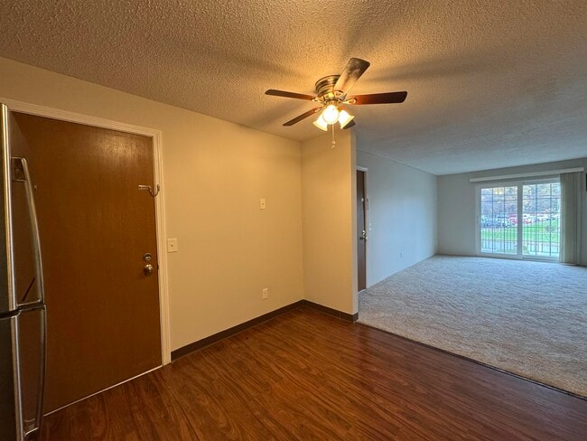 Building Photo - 379 Huse Rd