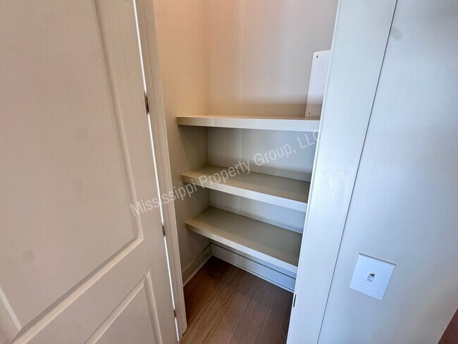 Building Photo - The Southern - 3BR/3BA For Rent