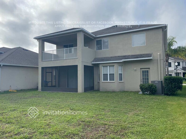 Building Photo - 12819 Solola Way