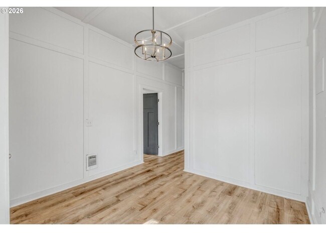 Building Photo - Remodeled One Bedroom Apartment in North Salem