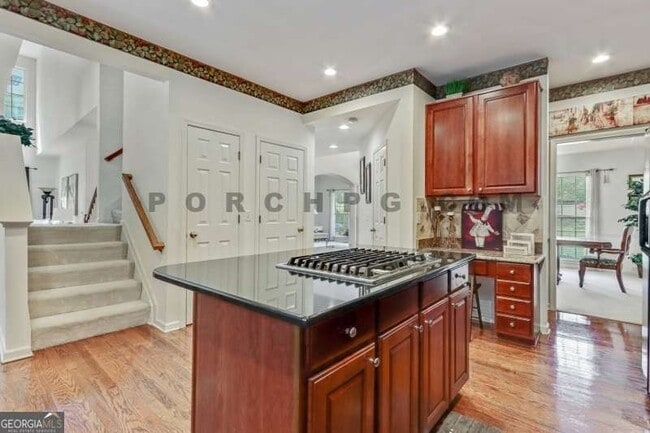 Building Photo - 3210 Kittiwake Cir