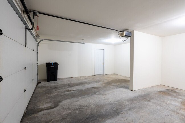 Building Photo - 5001-5003 Carrie Ridge Dr.