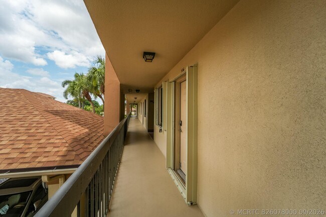 Building Photo - 2601 Marina Isle Way