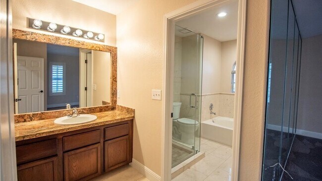 Building Photo - 9309 Scenic Mountain Ln