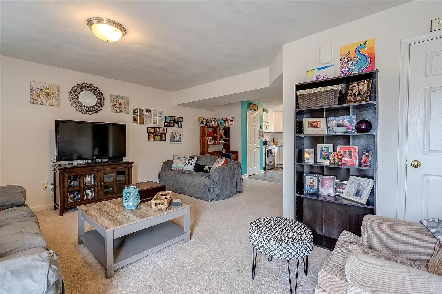 LIVING ROOM - 6767 Woodcreeper Drive