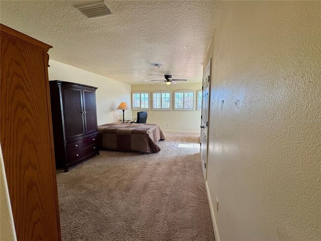 Building Photo - 862 Cypress Lakes Blvd