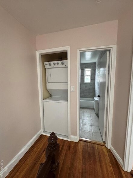 Building Photo - 153-32 77th Ave