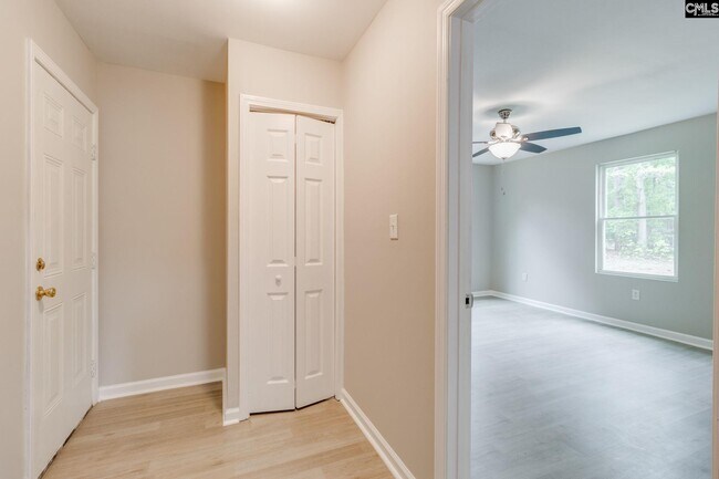 Building Photo - 6536 Shakespeare Rd