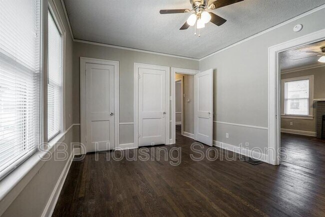 Building Photo - 1417 S Ralston Ave