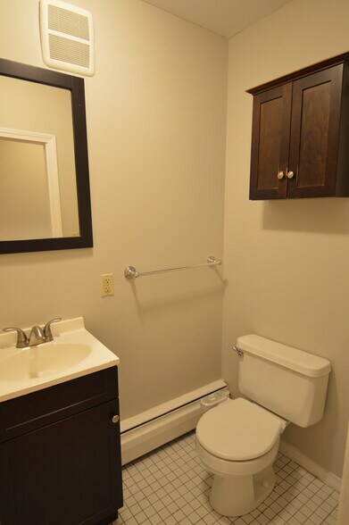 Building Photo - 350 Allston St