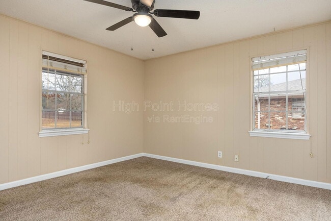 Building Photo - 125 Swafford Rd