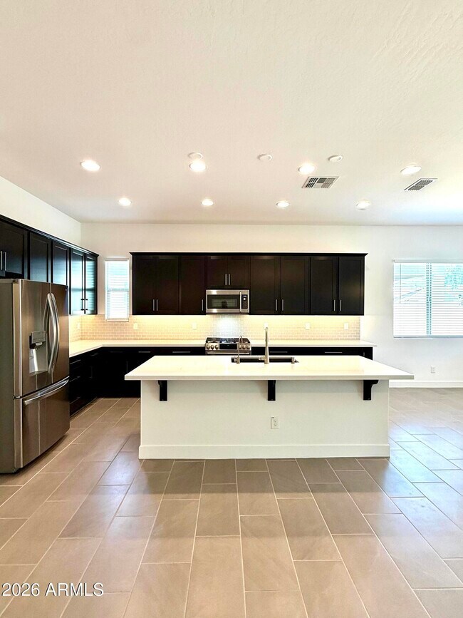 Building Photo - 3824 Fiestaflower Ln