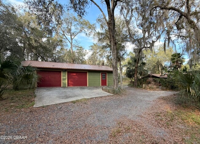 Building Photo - 711 Freda Ln