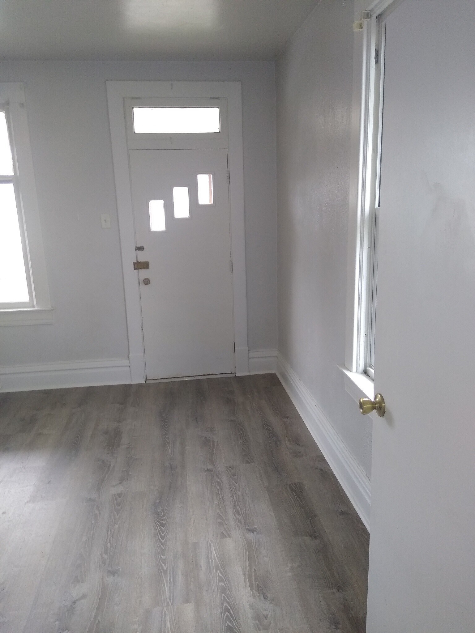 Building Photo - 517 4th St