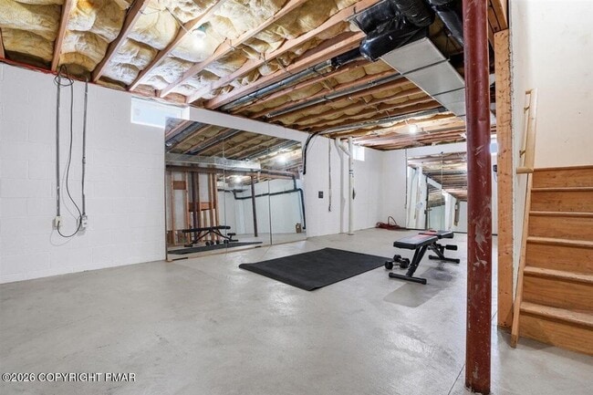 Building Photo - 5132 Pocono Park