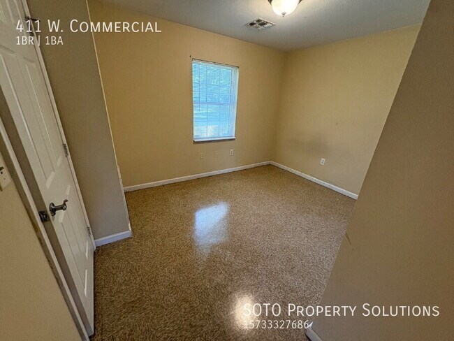 Building Photo - 411 W. Commercial-