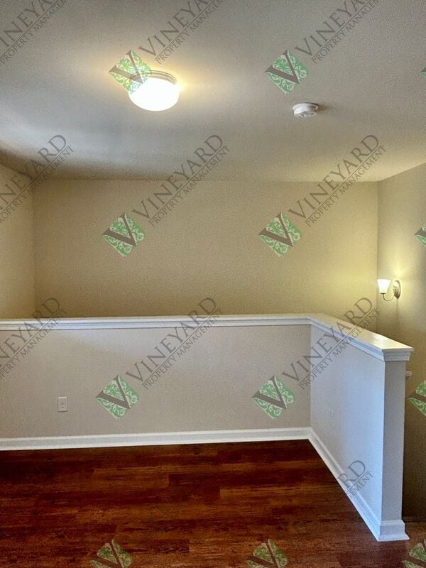 Building Photo - 401 Franklin Ln