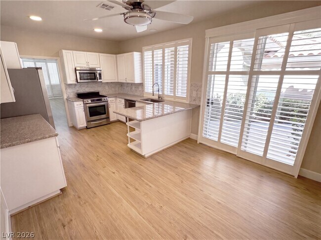 Building Photo - 4950 Crooked Stick Way