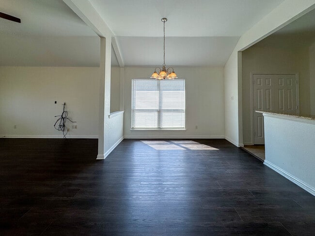 Building Photo - 44 Heron Dr