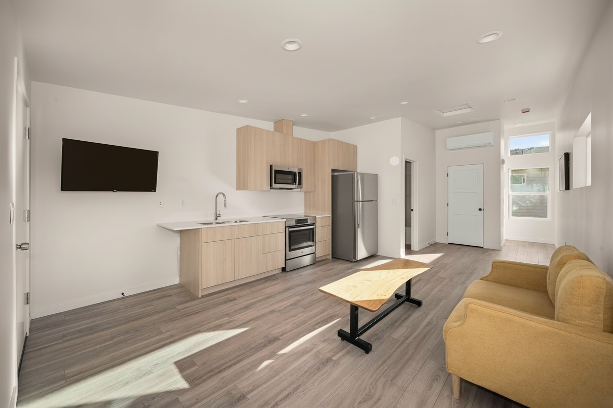 Building Photo - 3201 E 30th Ave